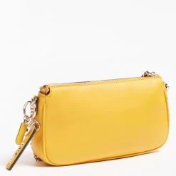 Sac Bandoulière 2-en-1 Arie Guess 7 Sac Bandoulière 2-en-1 Arie Guess -Mode Sacs Magasin 1902314053378d1