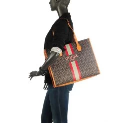 Sac Porté épaule Guess Silvana -Mode Sacs Magasin 1902316382162d5